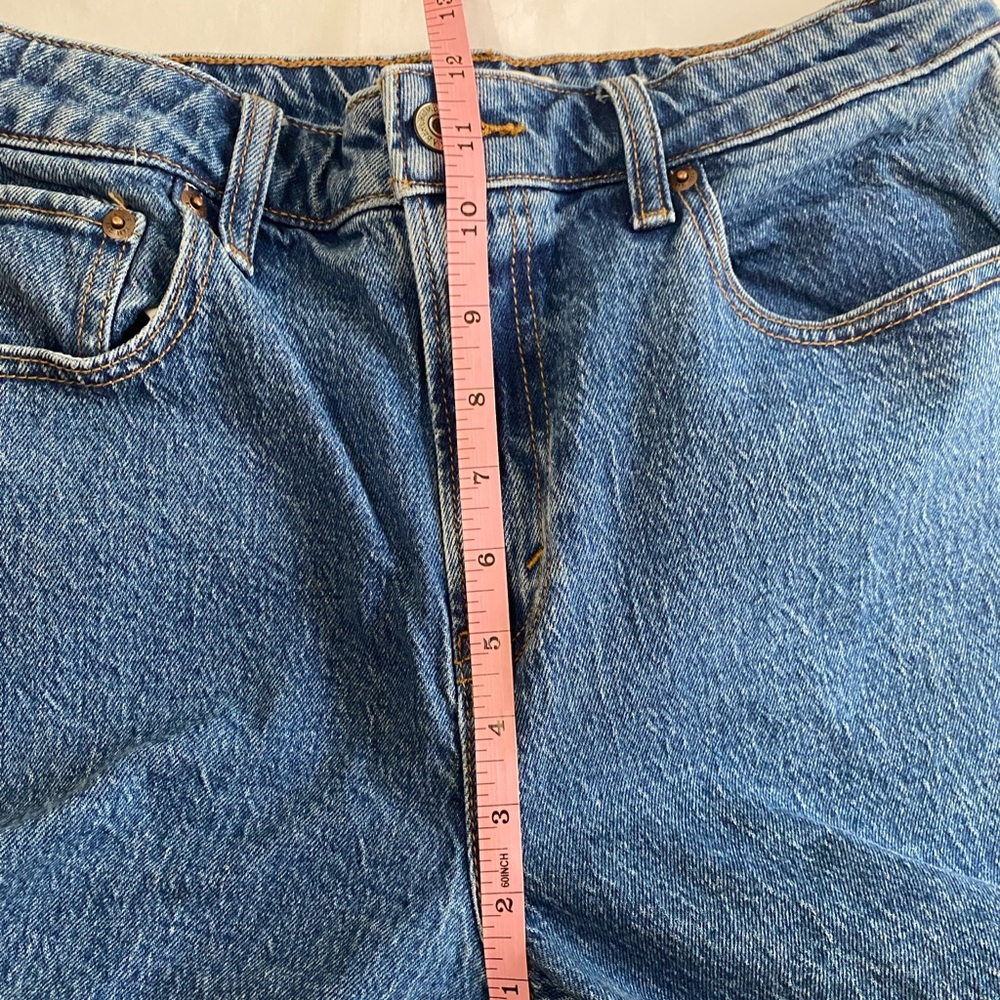 Abercrombie & Fitch Curve Love Medium Wash High Rise 90’s Relaxed Fit Jeans 29S - Picture 8 of 10